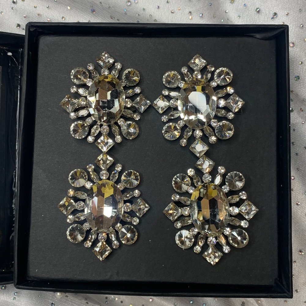 Tahari Rhinestone Crystal Jeweled Napkin Rings